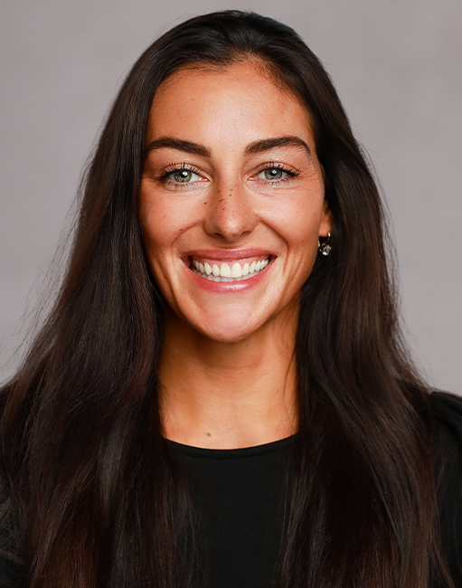 Allison Thomas headshot